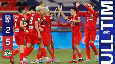 安帅布局4-4-2阵型，增强球队默契与均衡性