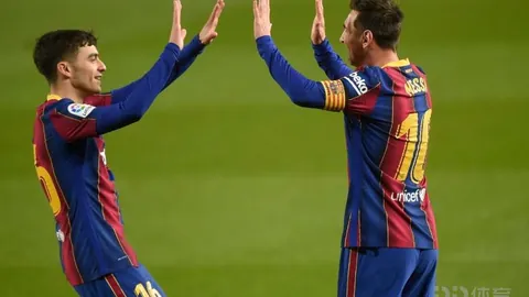 湖人外线成防守黑洞，仅两将三分命中率突破四成，东契奇独占鳌头，詹姆斯三分榜末路！